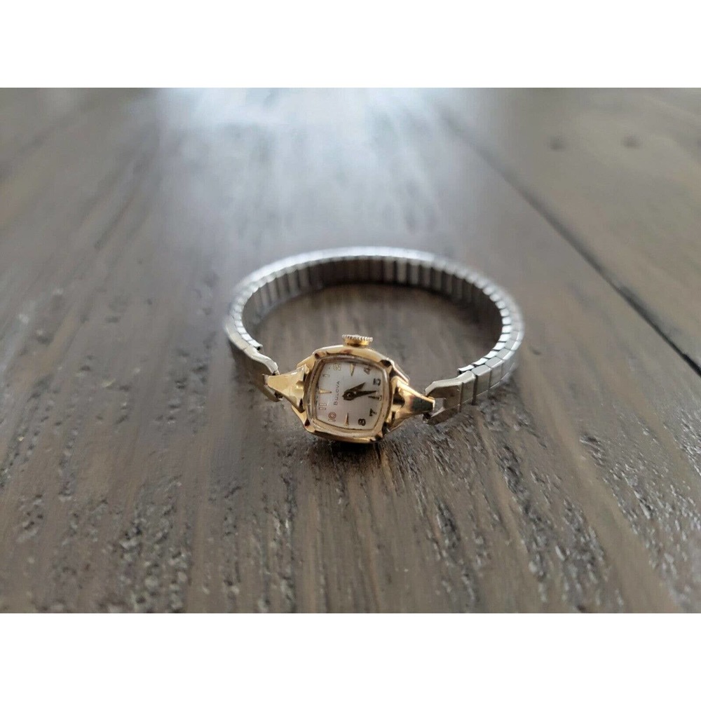 Womens Vintage Bulova 17 Jewels Wrist Watch Gold Silver - Picture 6 of 6